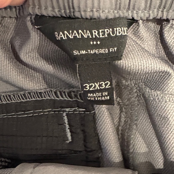 Banana Republic Men's Charcoal Dress Pants - Picture 3 of 3